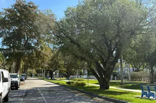 13503 NE 24th Pl, North Miami, FL 33181 - Photo 16