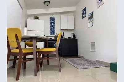 204 SW 7th Ave, Hallandale Beach, FL 33009 - Photo 16