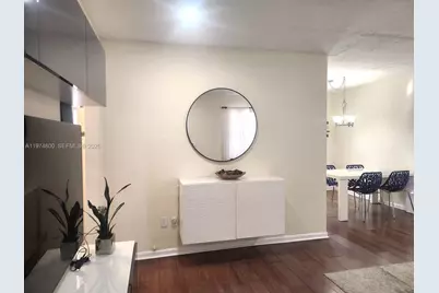 11220 NE 11th Pl #11220, Biscayne Park, FL 33161 - Photo 4