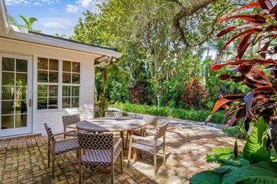 935 Escobar Ave, Coral Gables, FL 33134 - Photo 2
