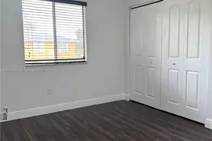 65 NE 12th Ave, Homestead, FL 33030 - Photo 16