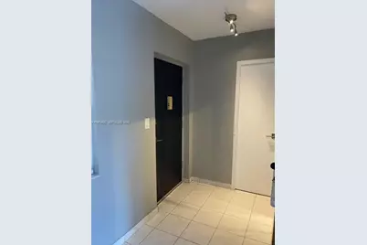 220 Kings Point Dr #103, Sunny Isles Beach, FL 33160 - Photo 8