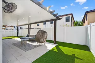 3542 W 93rd Pl, Hialeah, FL 33018 - Photo 20