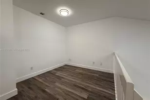 [Address not provided], North Lauderdale, FL 33068 - Photo 16