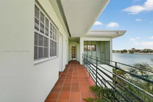 8600 Byron Ave, Miami Beach, FL 33141 - Photo 24