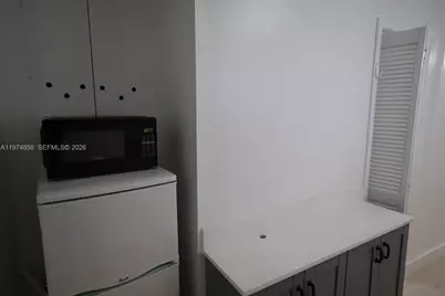 4521 SW 5th Ter #2, Miami, FL 33134 - Photo 4