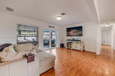 11751 SW 30th St, Miami, FL 33175 - Photo 22