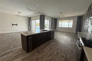 18335 NW 12th St, Pembroke Pines, FL 33029 - Photo 10