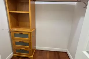 183 E 44th St, Hialeah, FL 33013 - Photo 22