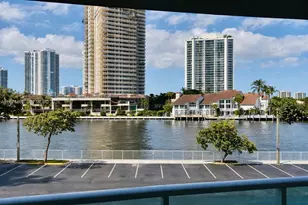 19390 Collins Ave, Sunny Isles Beach, FL 33160 - Photo 1