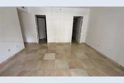 642 Valencia #305, Coral Gables, FL 33134 - Photo 24