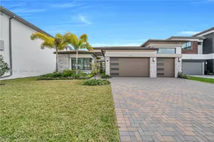 20052 Pacific Dunes Dr, Boca Raton, FL 33434 - Photo 2