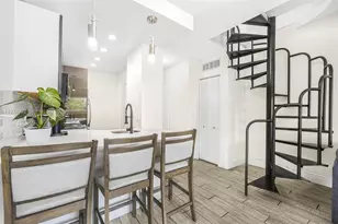 7801 NE 4th Ct, Miami, FL 33138 - Photo 6