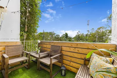 7801 NE 4th Ct #304, Miami, FL 33138 - Photo 24