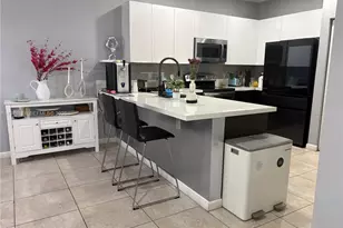 10233 NW 89th Terrace, Doral, FL 33178 - Photo 4