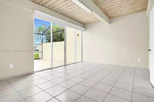7601 SW 105th Ave, Miami, FL 33173 - Photo 6