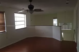 331 Ives Dairy Rd, Miami, FL 33179 - Photo 16