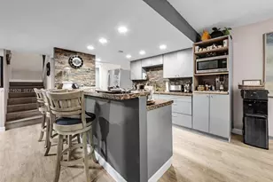 9410 Live Oak Pl, Davie, FL 33324 - Photo 14