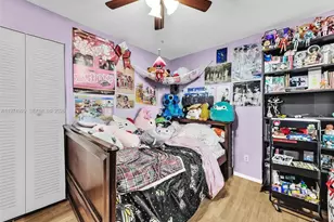 9410 Live Oak Pl, Davie, FL 33324 - Photo 38