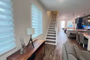 10229 NW 64th Terrace, Doral, FL 33178 - Photo 18