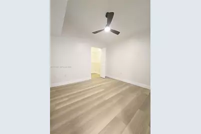 2881 N Oakland Forest Dr #310, Oakland Park, FL 33309 - Photo 8