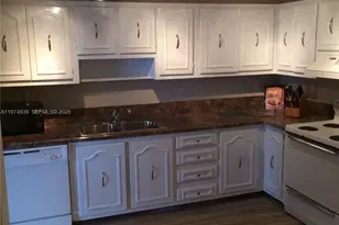 1800 Collins Ave, Miami Beach, FL 33139 - Photo 16