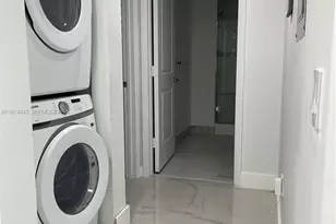 2681 N Flamingo Rd, Sunrise, FL 33323 - Photo 8