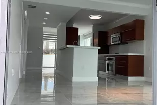 2681 N Flamingo Rd, Sunrise, FL 33323 - Photo 16