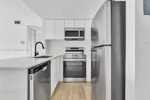 620 SW 10th St, Miami, FL 33130 - Photo 4