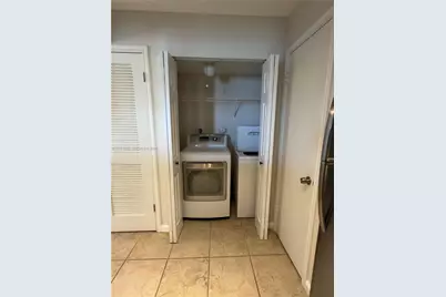 2647 NW 33rd St #2306, Oakland Park, FL 33309 - Photo 4