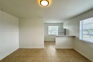 5621 SW 36th Ct, Davie, FL 33314 - Photo 2