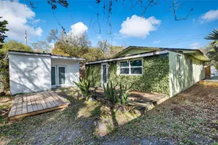 276 NW 40th St, Miami, FL 33127 - Photo 40