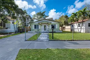 276 NW 40th St, Miami, FL 33127 - Photo 2