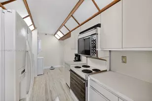 19355 Turnberry Way, Aventura, FL 33180 - Photo 22