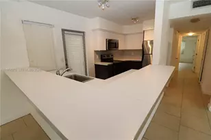 6835 Rue Versailles, Miami Beach, FL 33141 - Photo 6
