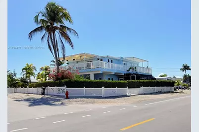 212 Banyan Ln, Tavernier, FL 33070 - Photo 1