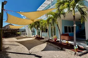 212 Banyan Ln, Tavernier, FL 33070 - Photo 1