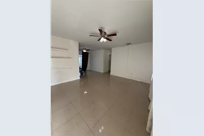 2655 Island Dr, Miramar, FL 33023 - Photo 6