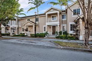 27546 SW 142nd Ave, Homestead, FL 33032 - Photo 2