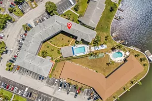 600 Pine Dr, Pompano Beach, FL 33060 - Photo 22