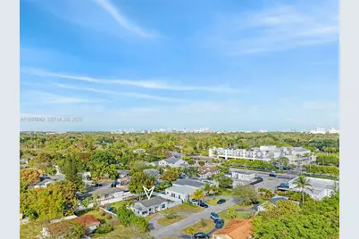 529 NE 109th St, Miami, FL 33161 - Photo 28