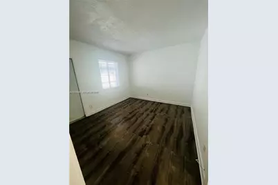 840 81st St #3, Miami Beach, FL 33141 - Photo 10