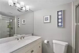 16558 NE 26th Ave, North Miami Beach, FL 33160 - Photo 12