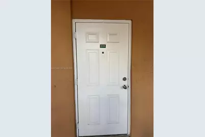 17660 NW 73rd Ave #206-3, Hialeah, FL 33015 - Photo 2