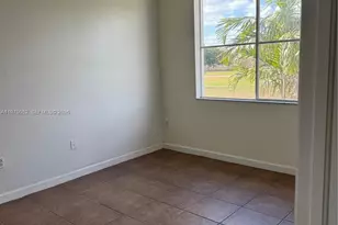 17660 NW 73rd Ave, Hialeah, FL 33015 - Photo 10