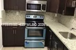 9120 Fontainebleau Blvd, Miami, FL 33172 - Photo 2