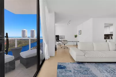 3625 N Country Club Dr #1401, Aventura, FL 33180 - Photo 12