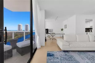 3625 N Country Club Dr, Aventura, FL 33180 - Photo 12