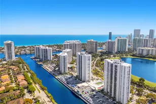 3625 N Country Club Dr, Aventura, FL 33180 - Photo 10