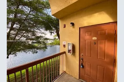 7630 Westwood Dr #327, Tamarac, FL 33321 - Photo 6